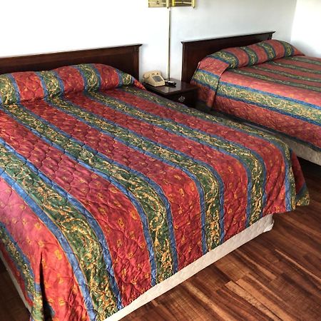 America'S Best Travel Inn Reno Kültér fotó