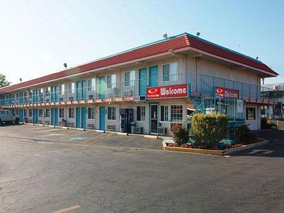 America'S Best Travel Inn Reno Kültér fotó
