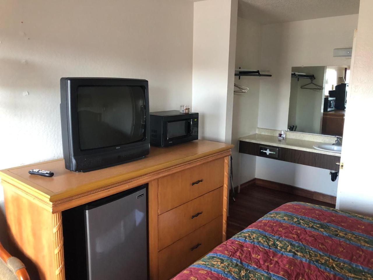 America'S Best Travel Inn Reno Kültér fotó